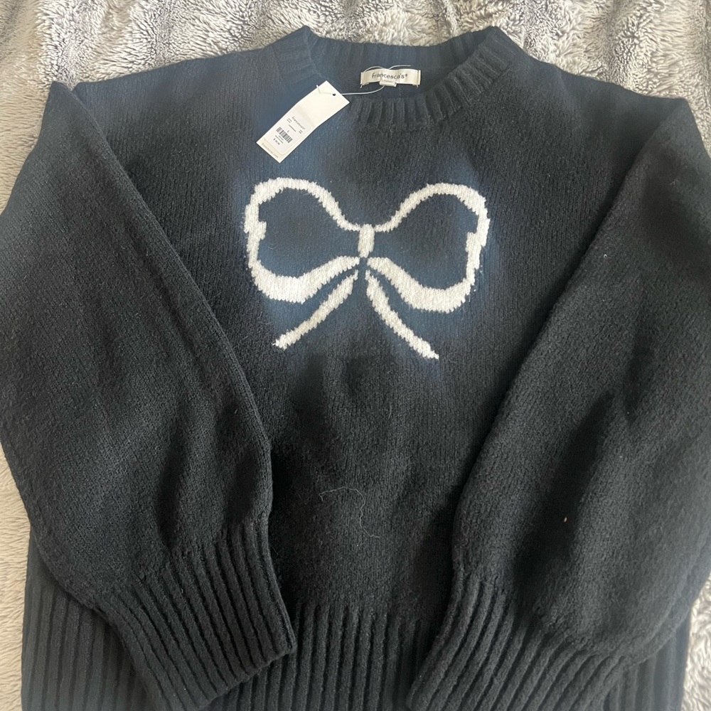 Black and White Crew Neck Sweater with Bow Design